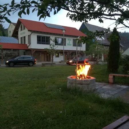 Bed & Bike Apartman *